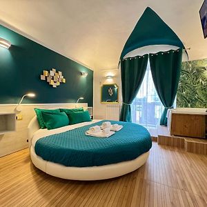 Cantu' Suite
